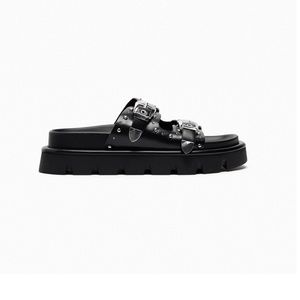 ZARA WOMAN'S BLACK FLAT BUCKLED PLATFORM With METAL RIVETS SANDALS SIZE 7.5